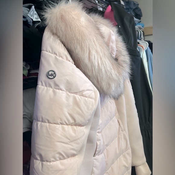 Michael Kors Women’s Belted Puffer Coat- Pink - Picture 13 of 14